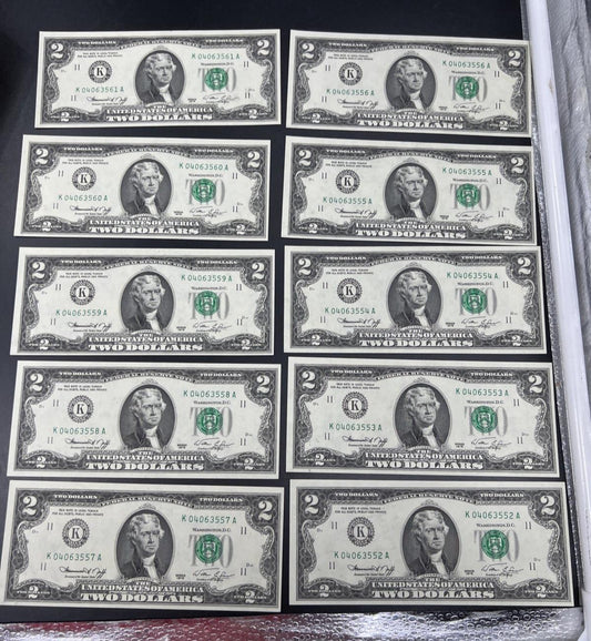 10 Consecutive 1976 $2 FRN Federal Reserve Notes District K CH UNC