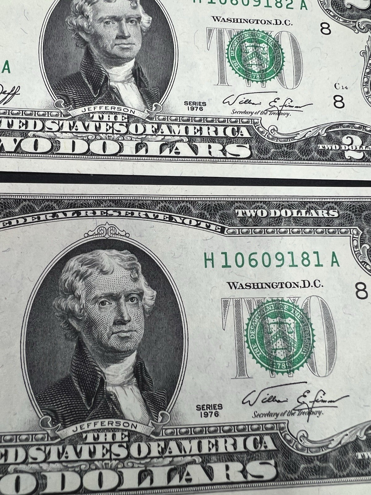 10 Consecutive 1976 $2 FRN Federal Reserve Notes District H CH UNC #86