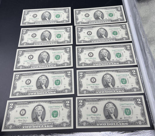 10 Consecutive 2003 Two Dollar FRN Federal Reserve Notes Repeaters CH UNC #37