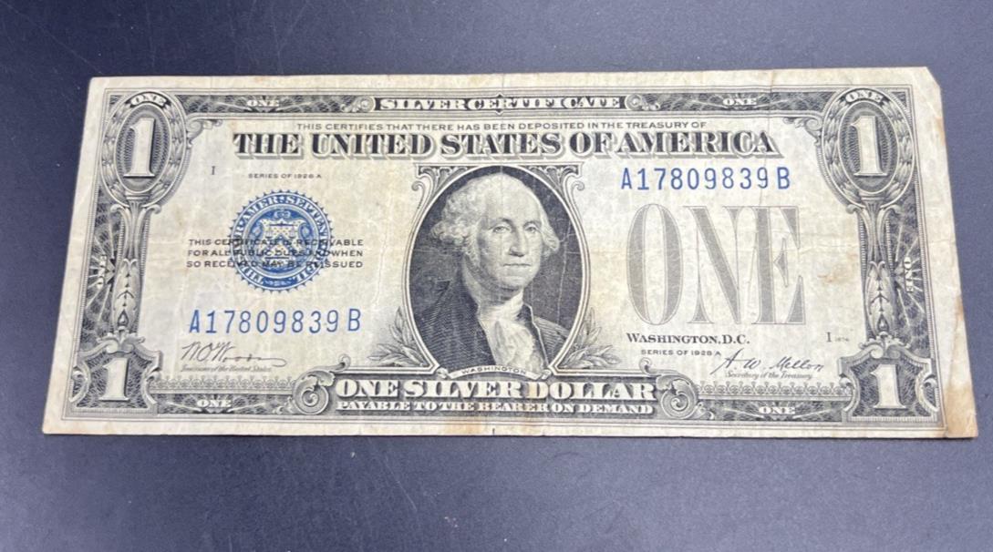 1928 A $1 Funnyback Funny Back Silver Certificate Blue Seal Fine Circ #839