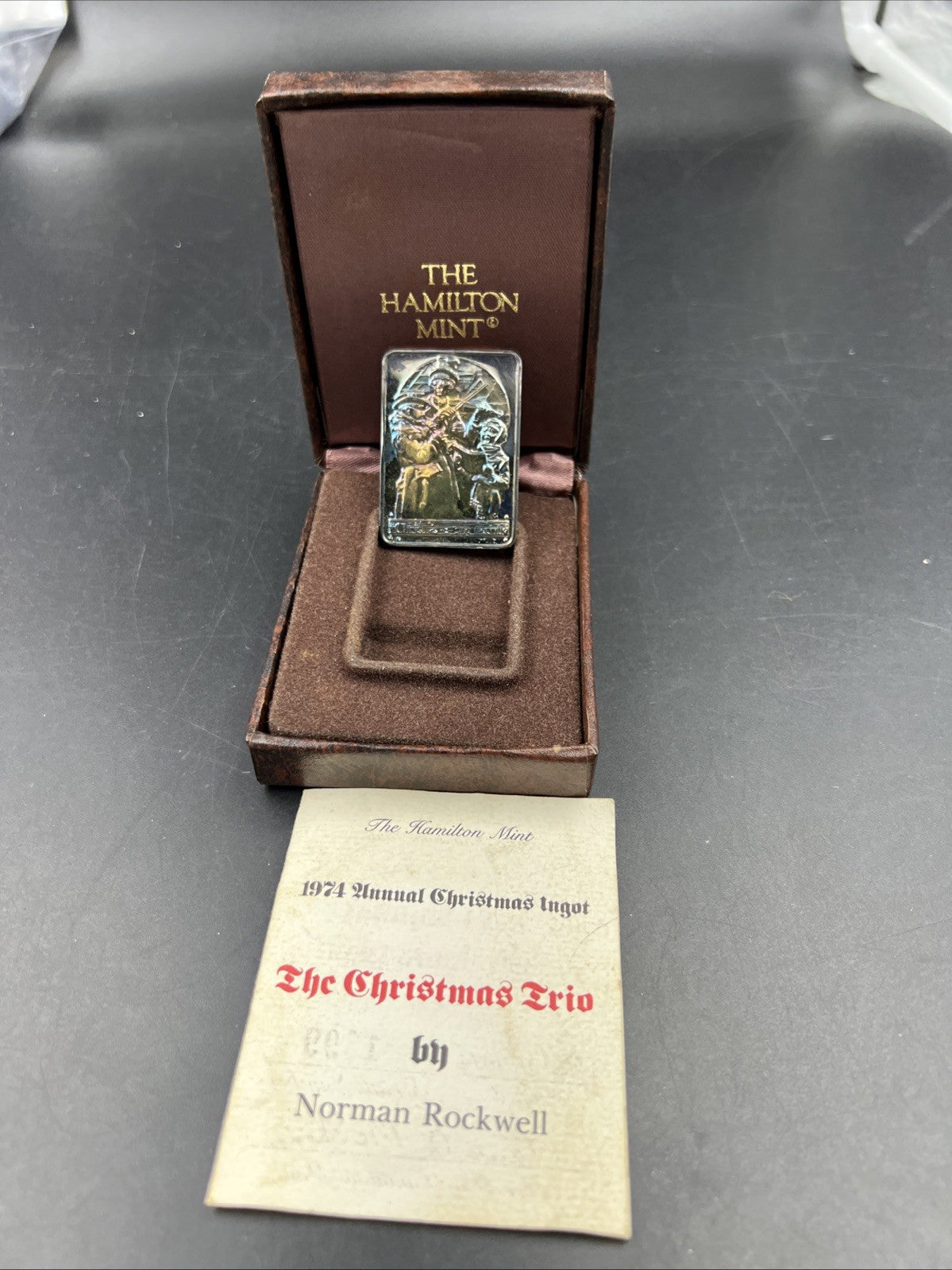 1974 Annual Christmas Ingot 1 Oz .999 Silver Bar Nice Toning Norman Rockwell