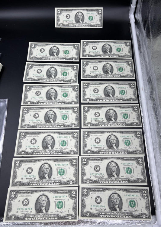 15 Consecutive UNC 1976 Two Dollar FRN Bicentennial Notes Philadelphia District