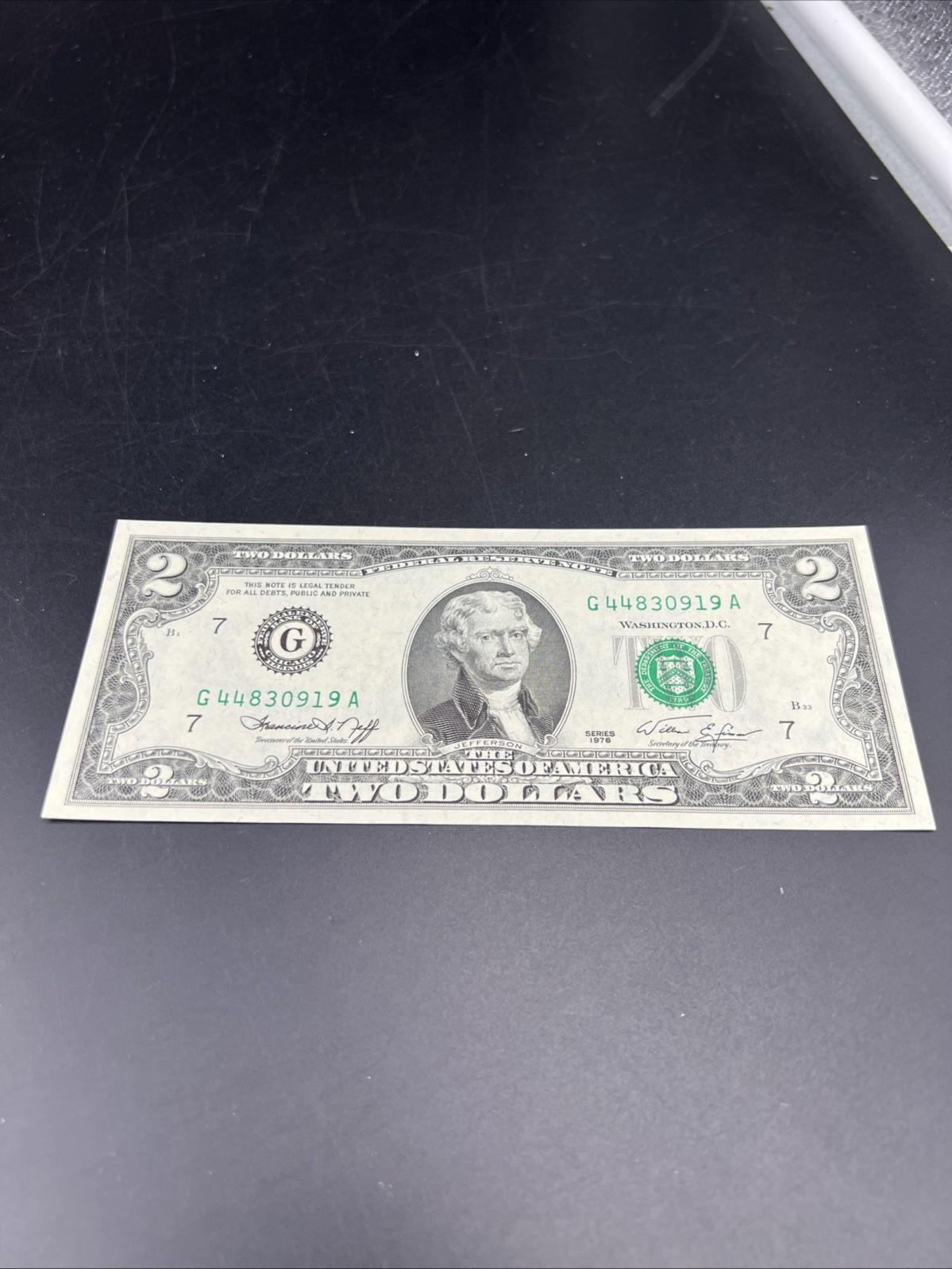 1976 $2 FRN Bicentennial Federal Reserve Note CH UNC #919