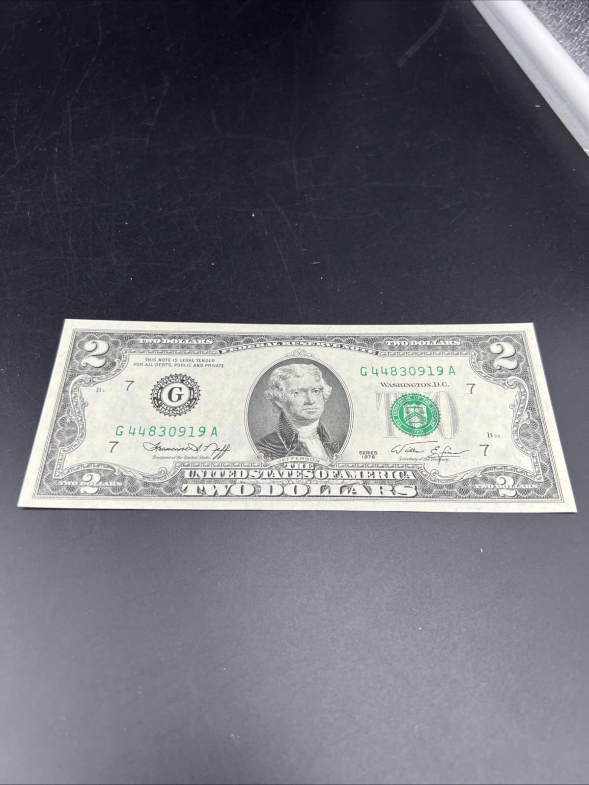 1976 $2 FRN Bicentennial Federal Reserve Note CH UNC #919