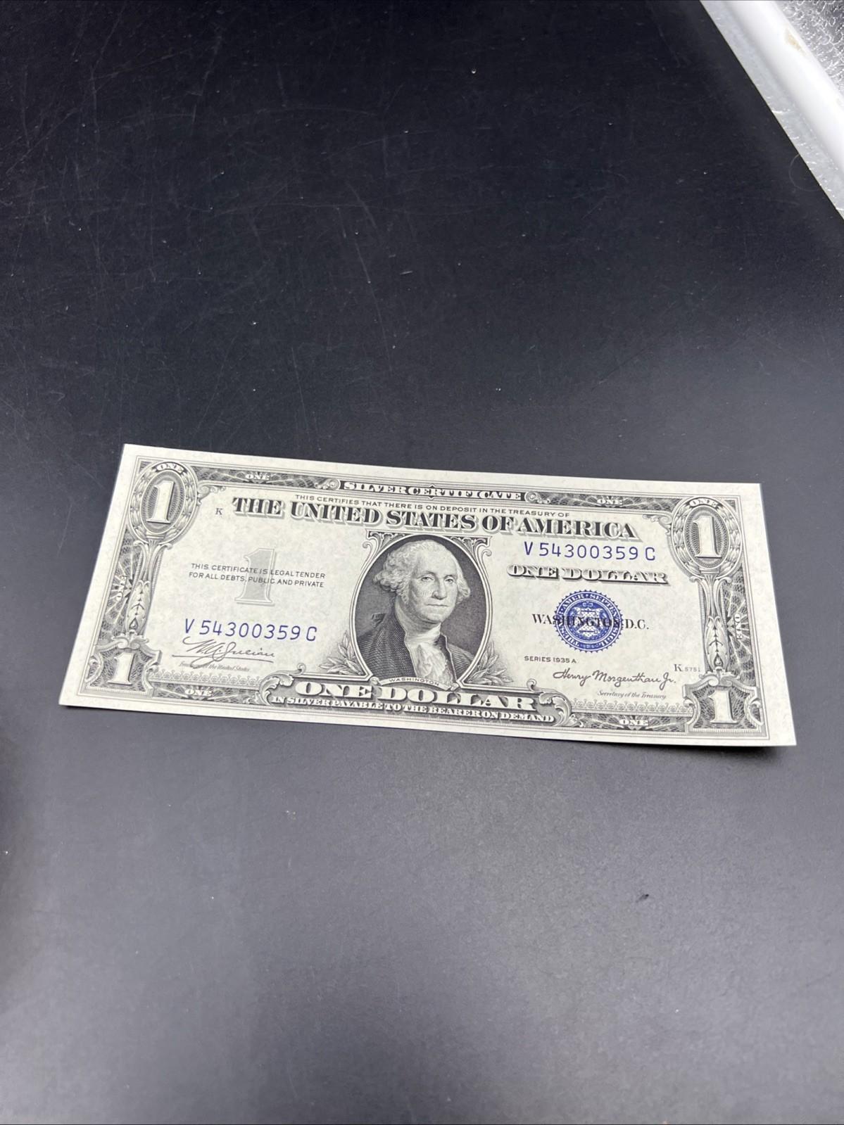 1935 A $1 One Dollar Silver Certificate Blue Seal CH UNC #359