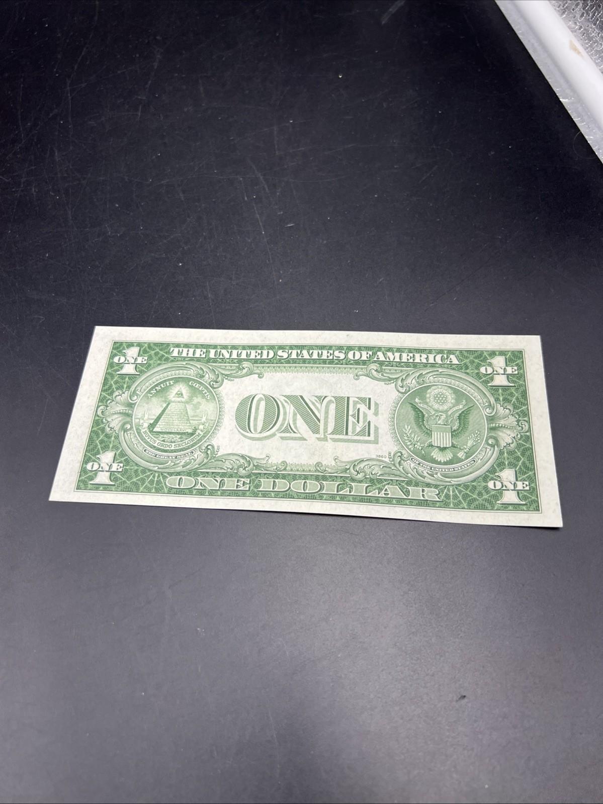 1935 A $1 One Dollar Silver Certificate Blue Seal CH UNC #359