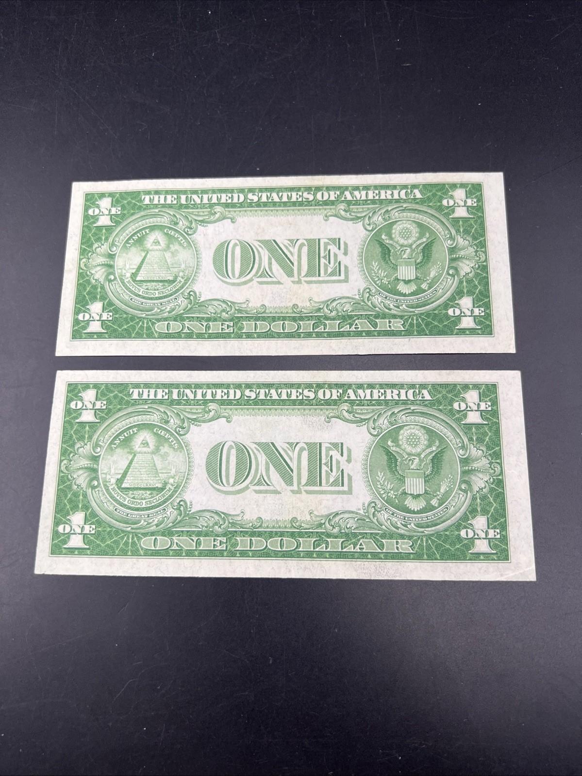2 Consecutive 1935 $1 One Dollar Blue Seal Silver Certificates CH UNC #184
