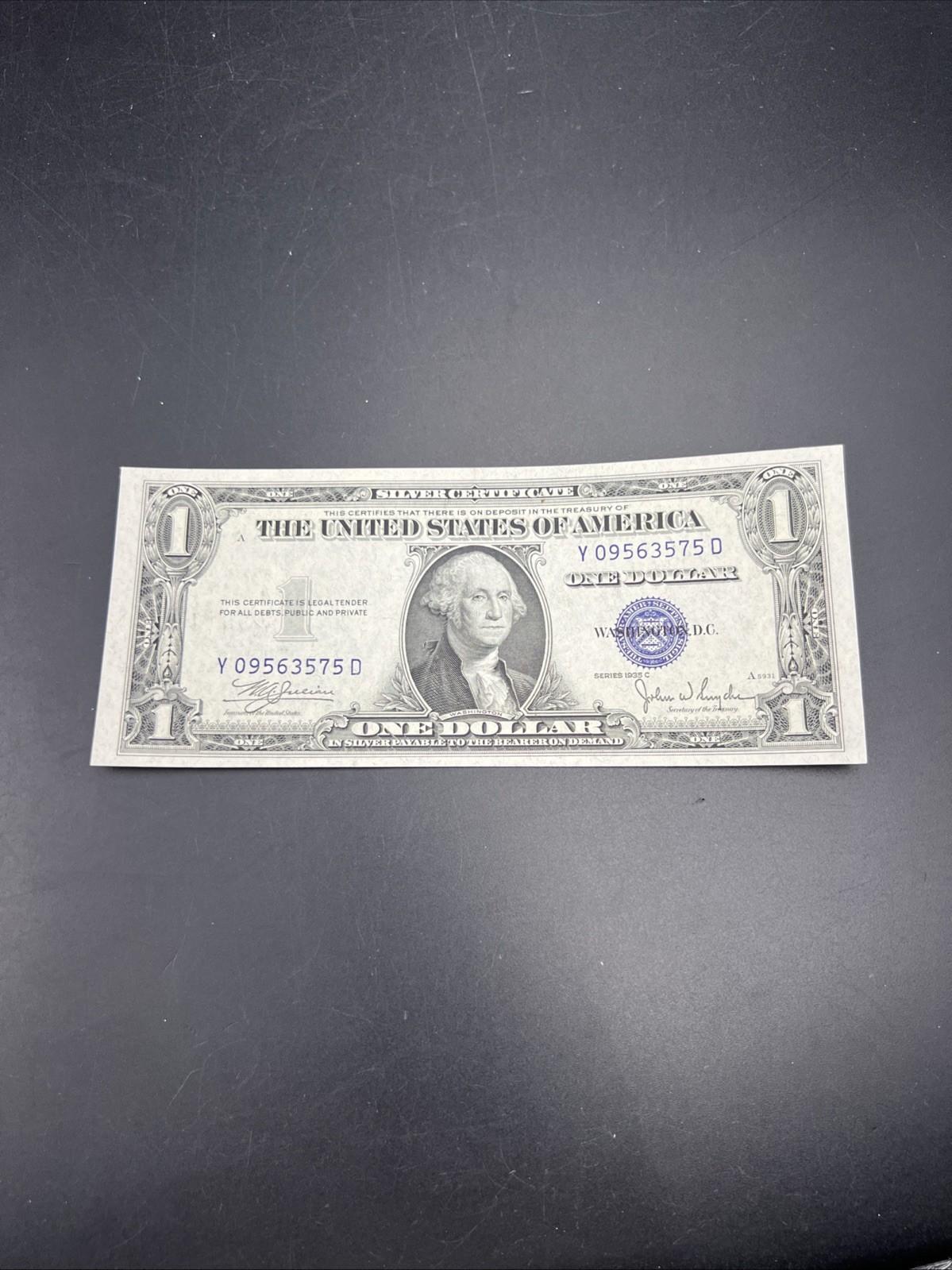 1935 C $1 One Dollar Silver Certificate Blue Seal CH UNC #575
