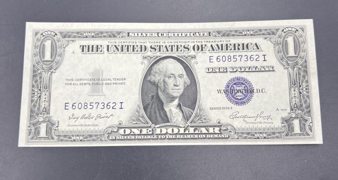 1935 E $1 One Dollar Silver Certificate Blue Seal CH UNC #362