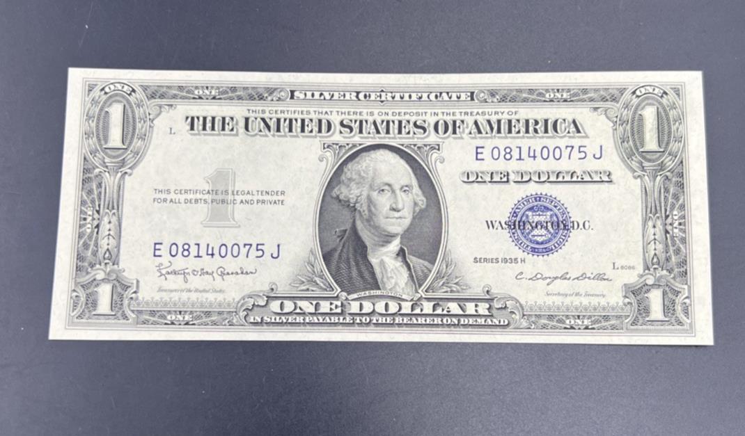 1935 H $1 One Dollar Silver Certificate Blue Seal CH UNC #075