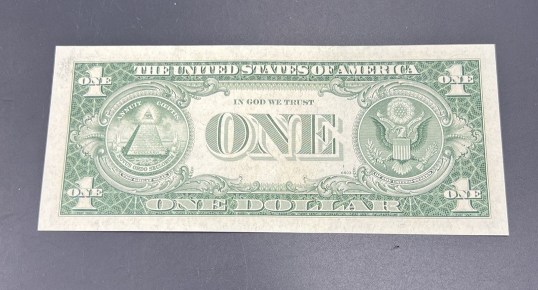 1935 H $1 One Dollar Silver Certificate Blue Seal CH UNC #075