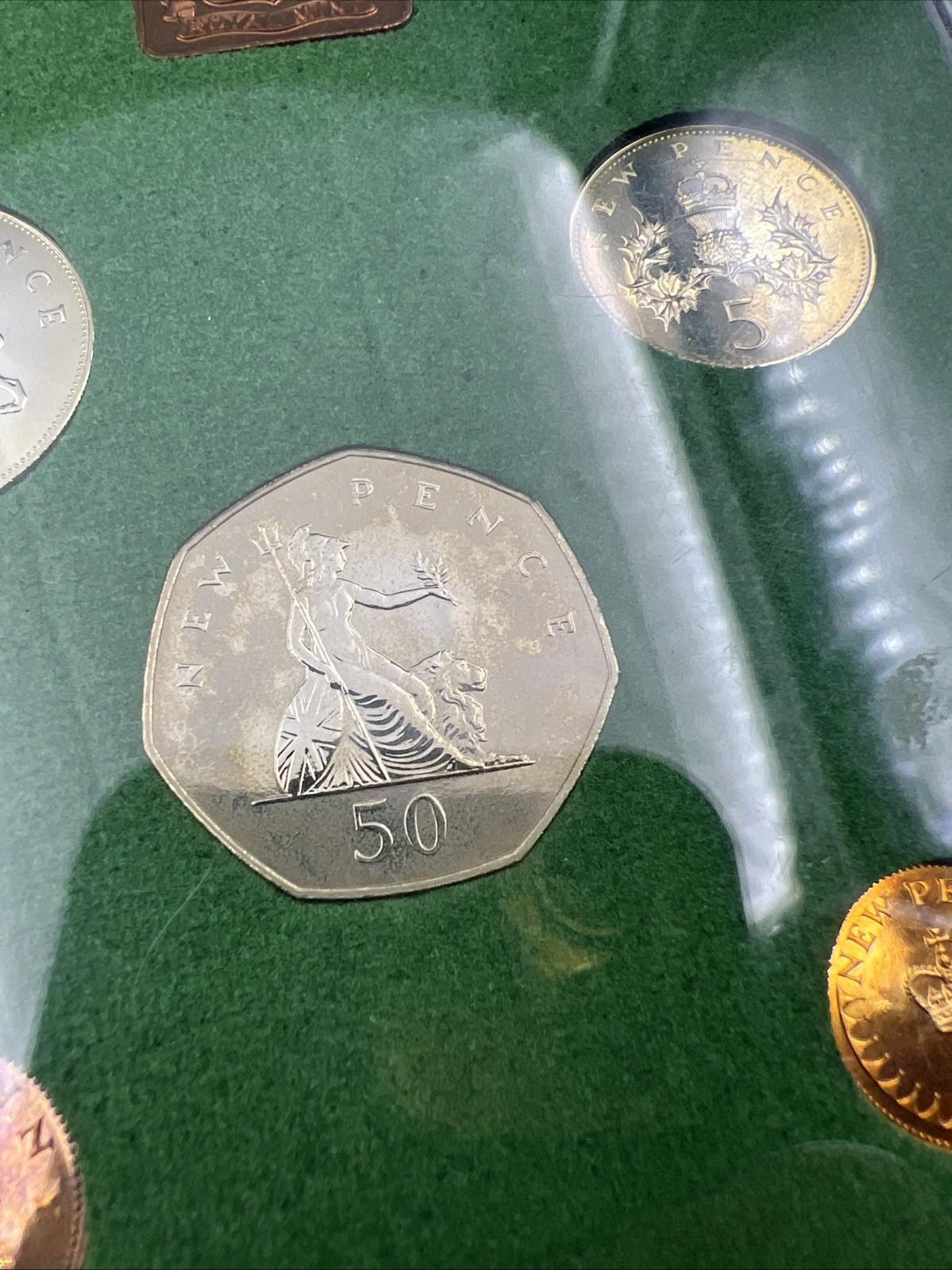 1975 Great Britain & Northern Ireland Proof Set Used Case no Box