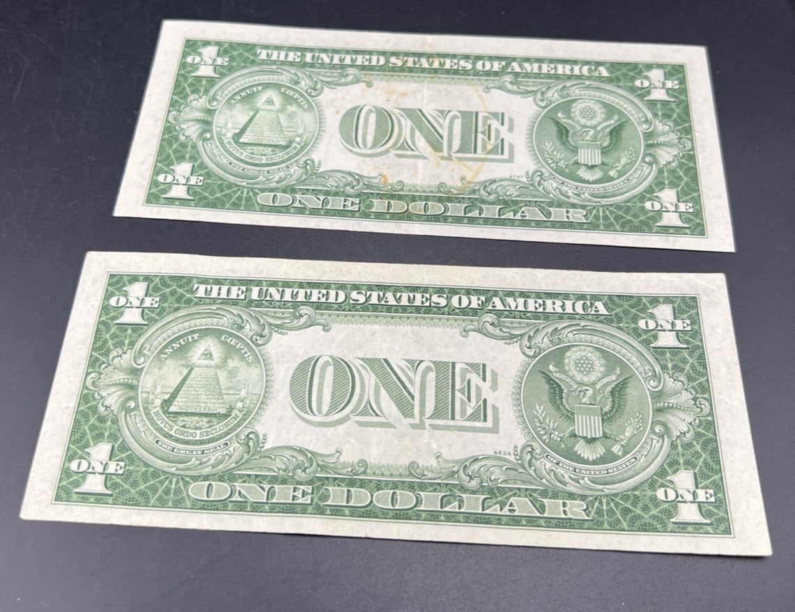 2 Note Set / Lot 1935 B & C $1 Blue Seal Silver Certificates CH VF Circ