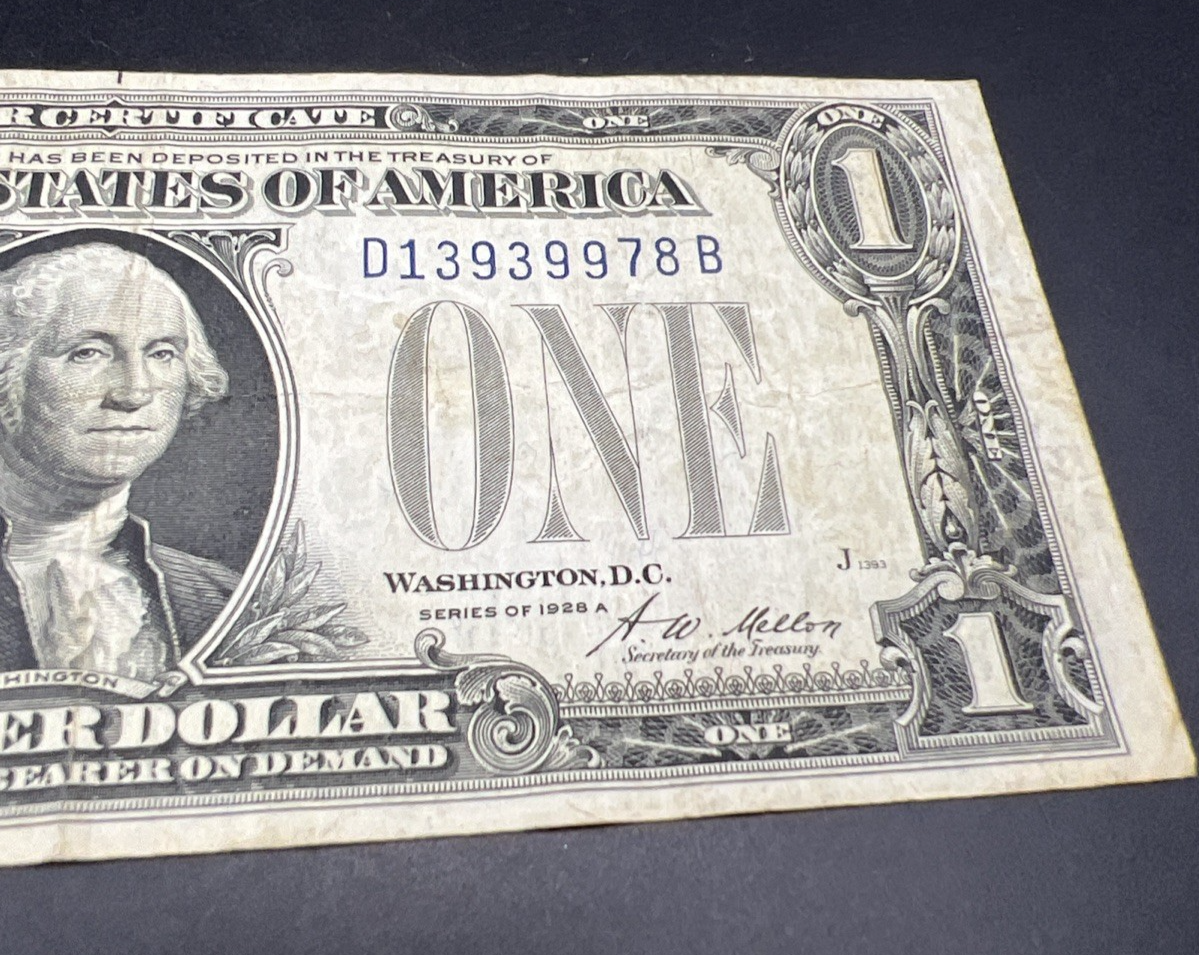 1928 A $1 One Dollar Funny Back US Silver Certificate Blue Seal Fine Circ #978