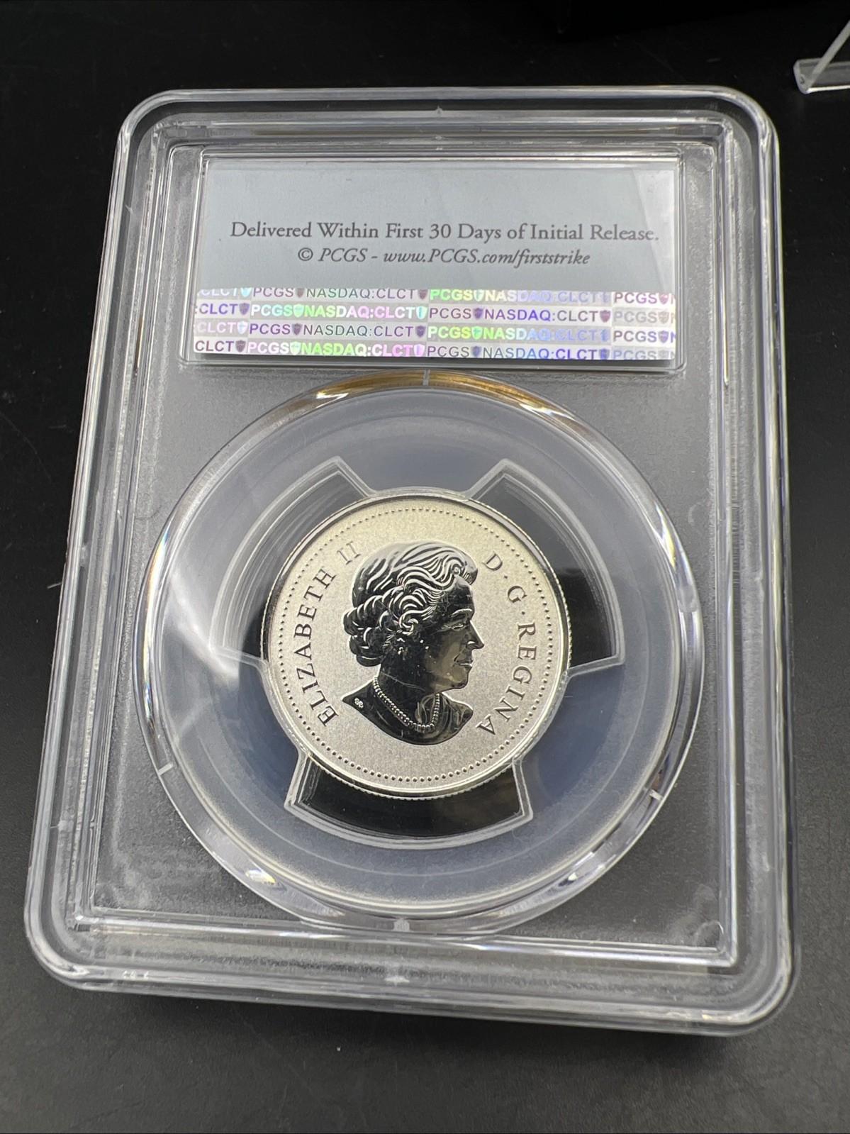 2018 $8 Canada Pure Silver Peaceful Panda Coin PCGS SP69 First Strike