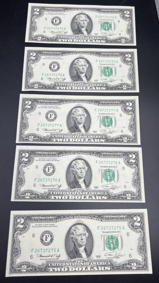 5 Consecutive 1976 $2 Two Dollar FRN Bicentennial Federal Reserve Notes CH UNC #
