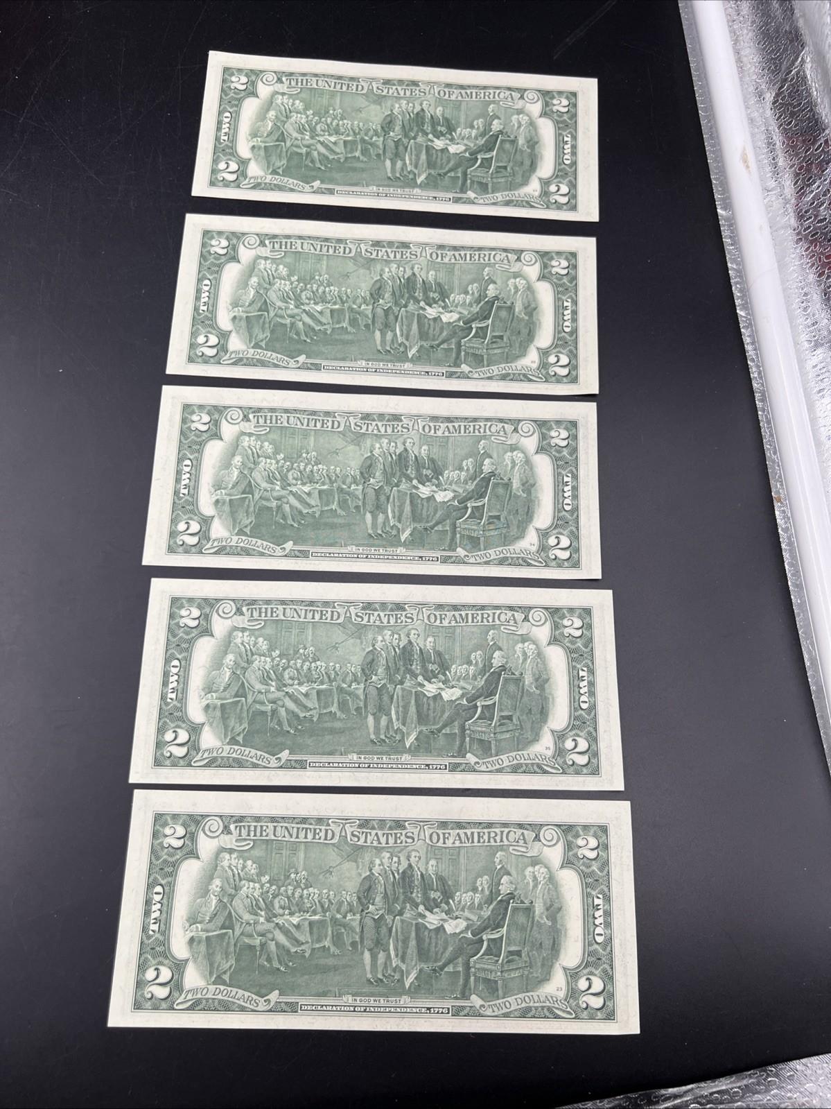 5 Consecutive 1976 $2 Two Dollar FRN Bicentennial Federal Reserve Notes CH UNC #