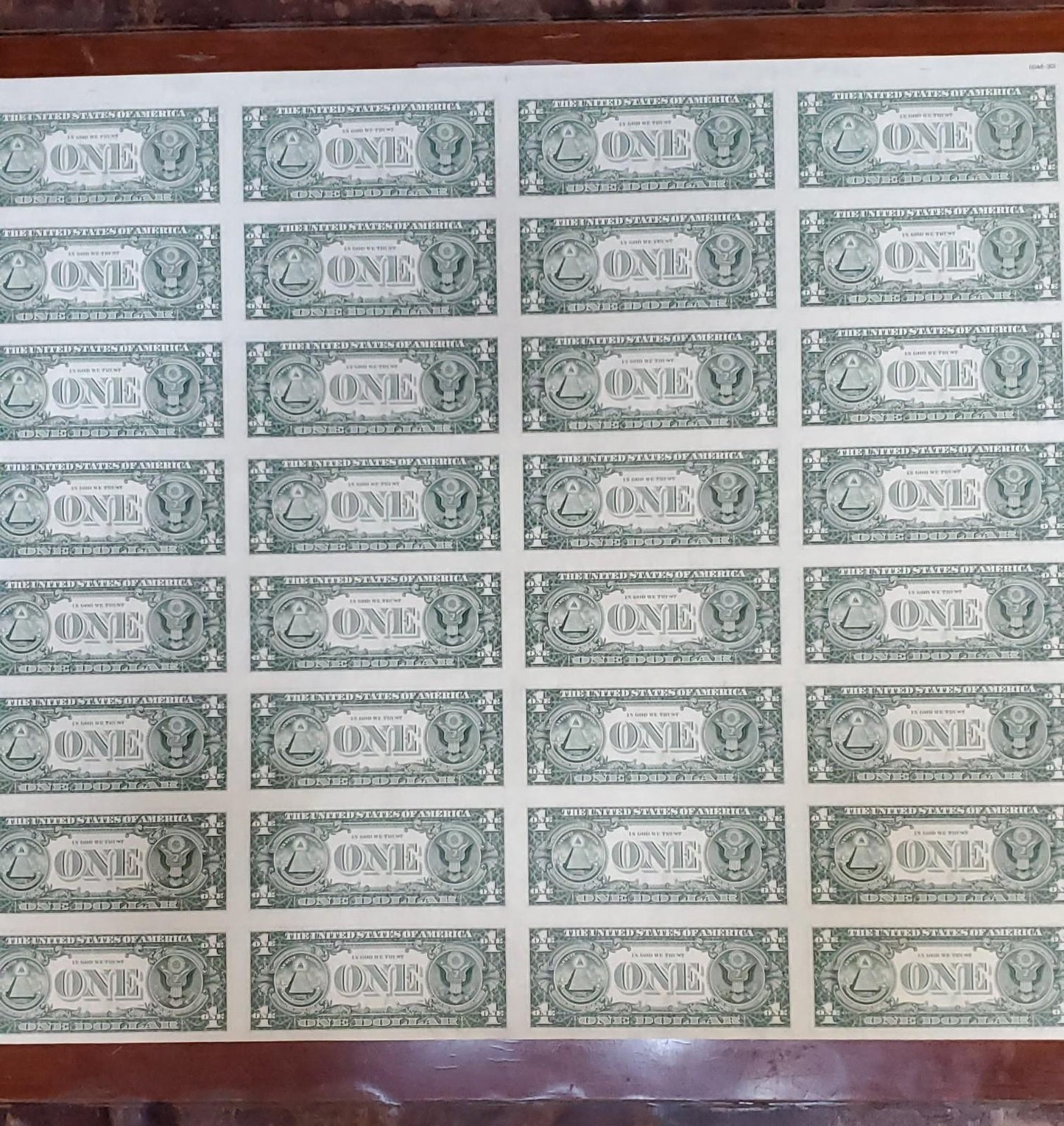 Uncut Currency Sheet of 32 Notes $1 Dollar Bills 1981 FRN Souvenir Sheet CH AU
