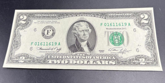 1976 $2 Two Dollar FRN Federal Reserve Note #619 AU About UNC Bicentennial Bill