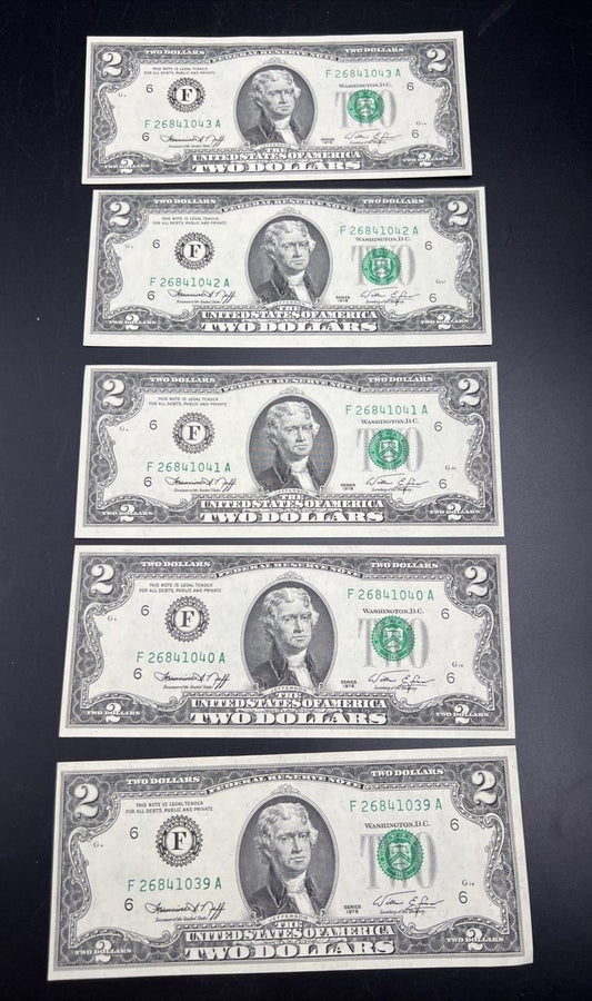 5 Consecutive 1976 $2 FRN Bicentennial Two Dollar Bills Choice UNC #039