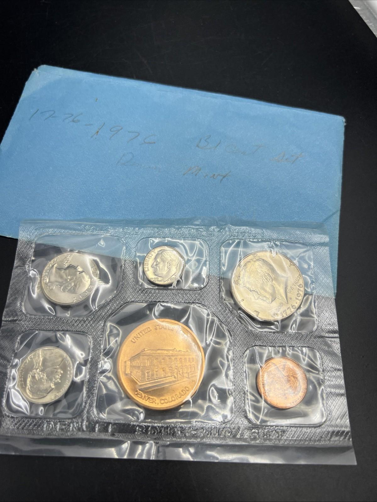 1976 D Denver Mint Bicentennial Souvenir Set BU Unc Coins & Medal W Envelope