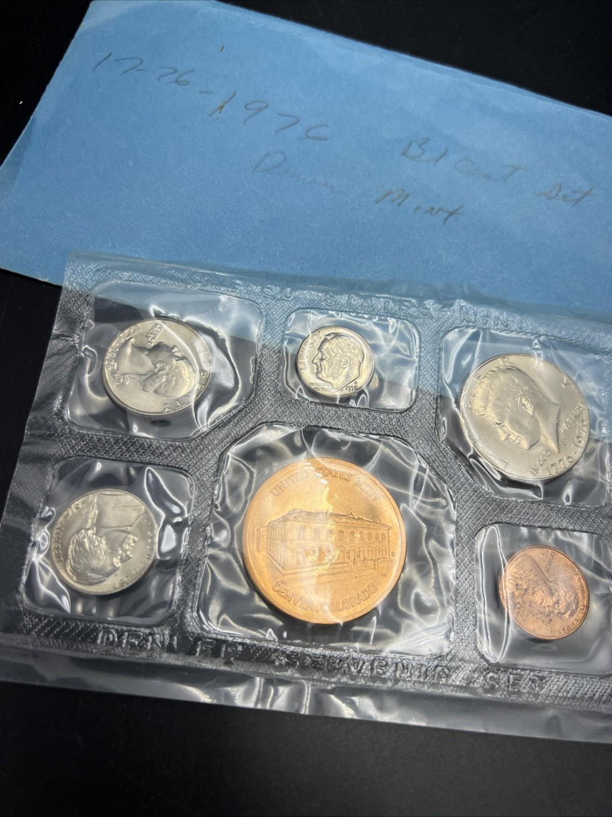 1976 D Denver Mint Bicentennial Souvenir Set BU Unc Coins & Medal W Envelope