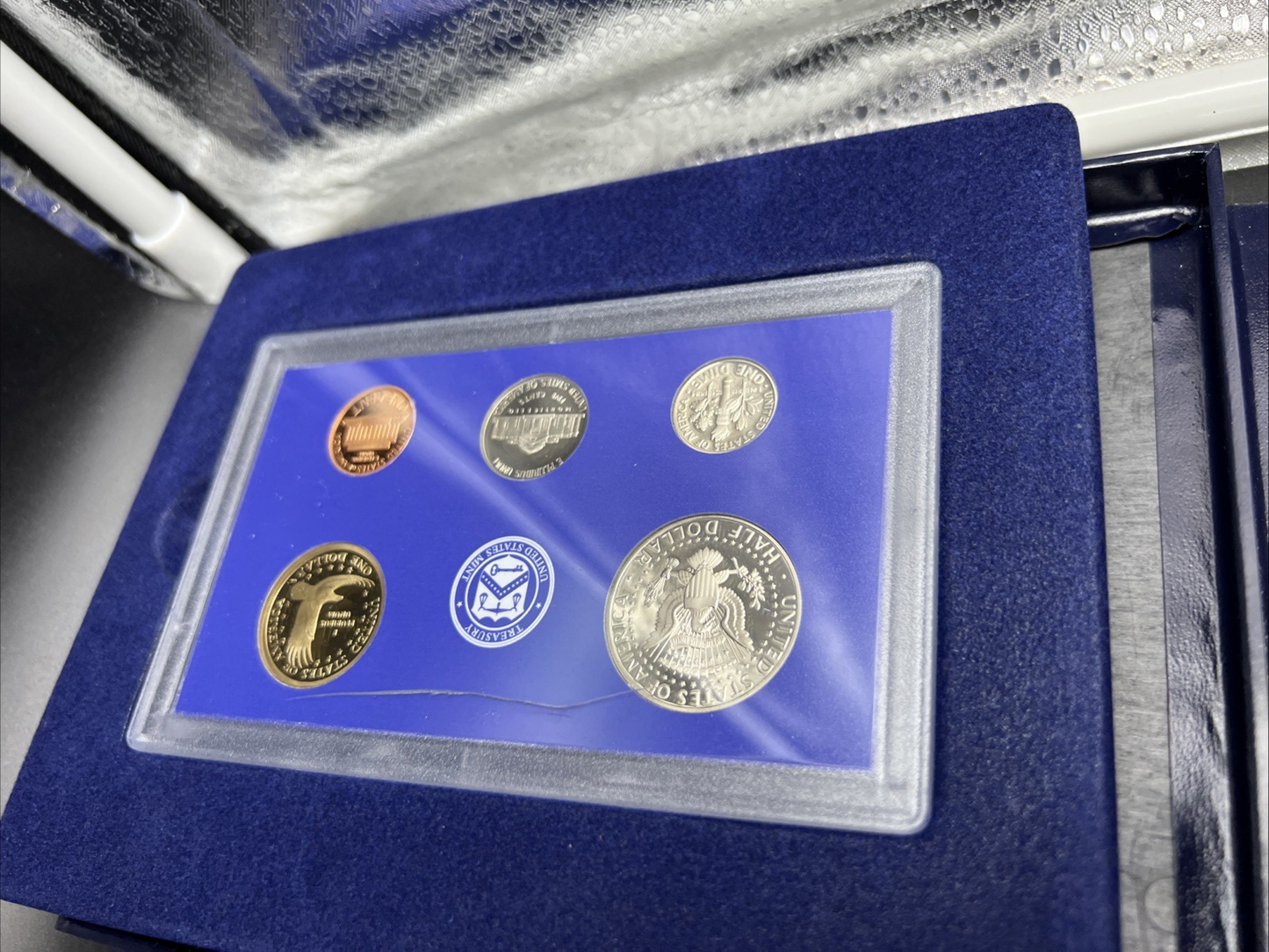 2008 S US Mint Clad Proof Set Cracked Case In Display Album Box