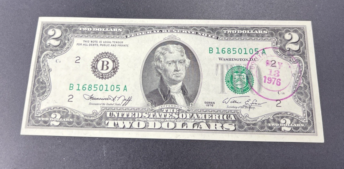 1976 $2 Two Dollar Bicentennial Bill Brookyln NY Postmarked (no Stamp) UNC #105