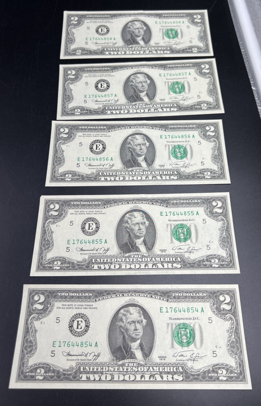 5 Consecutive 1976 $2 FRN Federal Reserve Bicentennial Notes CH AU #54