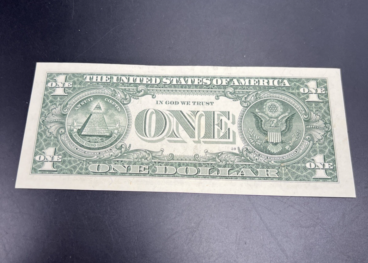 2017 * Star $1 FRN Federal Reserve Note CH AU #121