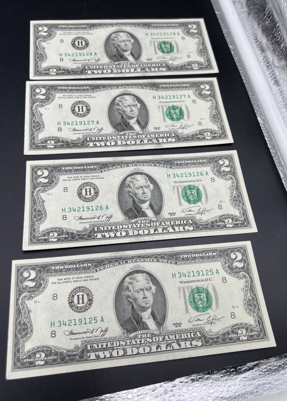 4 Consecutive 1976 $2 Two Dollar FRN Federal Reserve Notes CH UNC #25