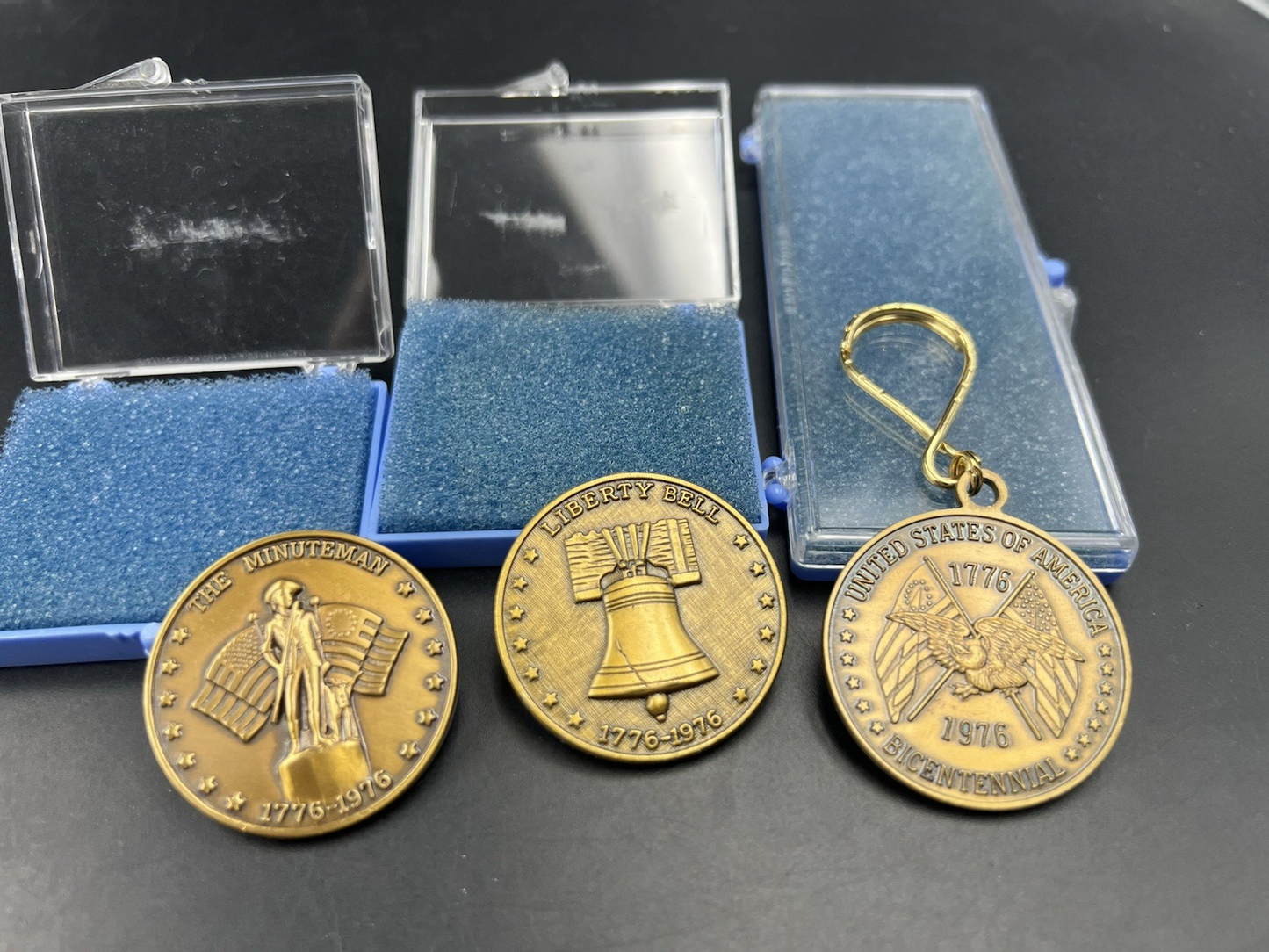 Lot of 3 US Bicentennial Bronze Medals Liberty Bell & The Minuteman UNC