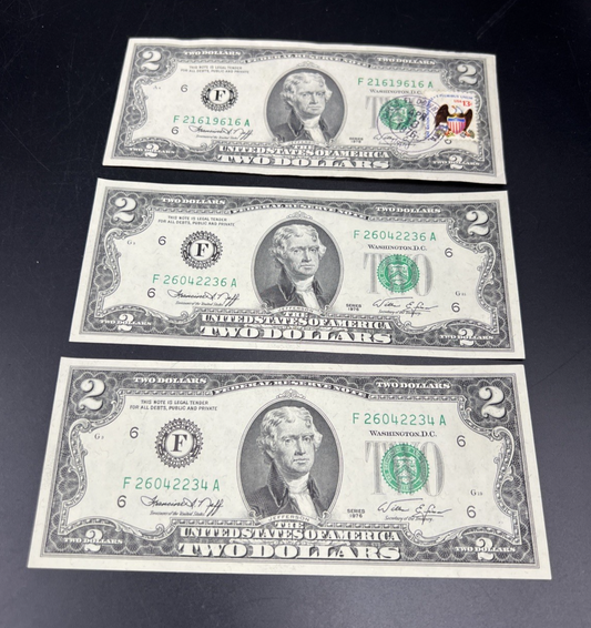 Lot of 3 Bicentennial 1976 $2 - One Naples FL Postal & 2 Same Block FRNS