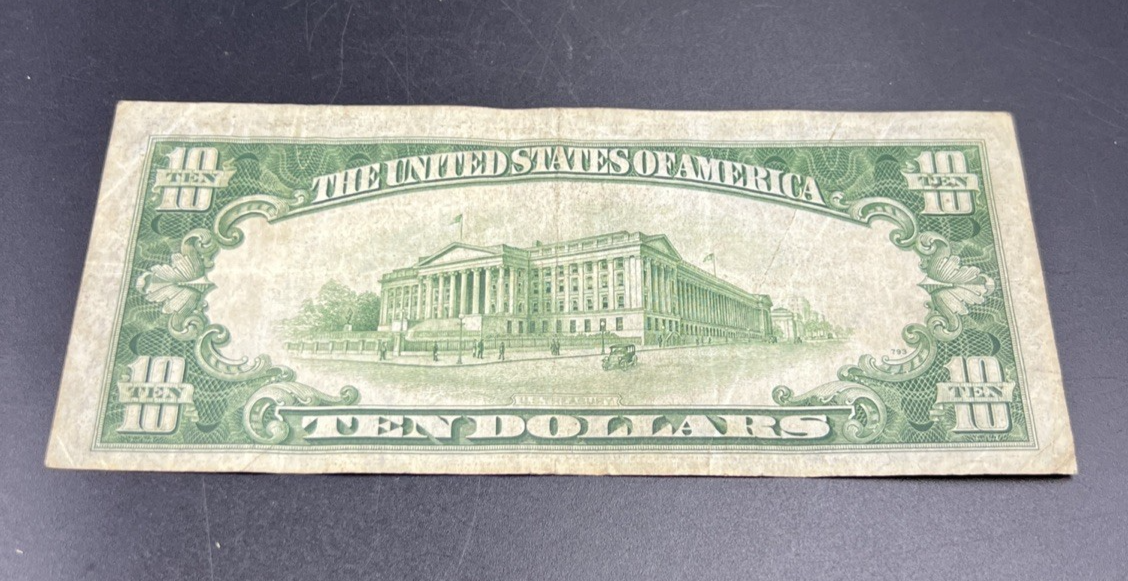 1934 A $10 FRN Ten Dollar Federal Reserve Note New York District Fine Circ #39