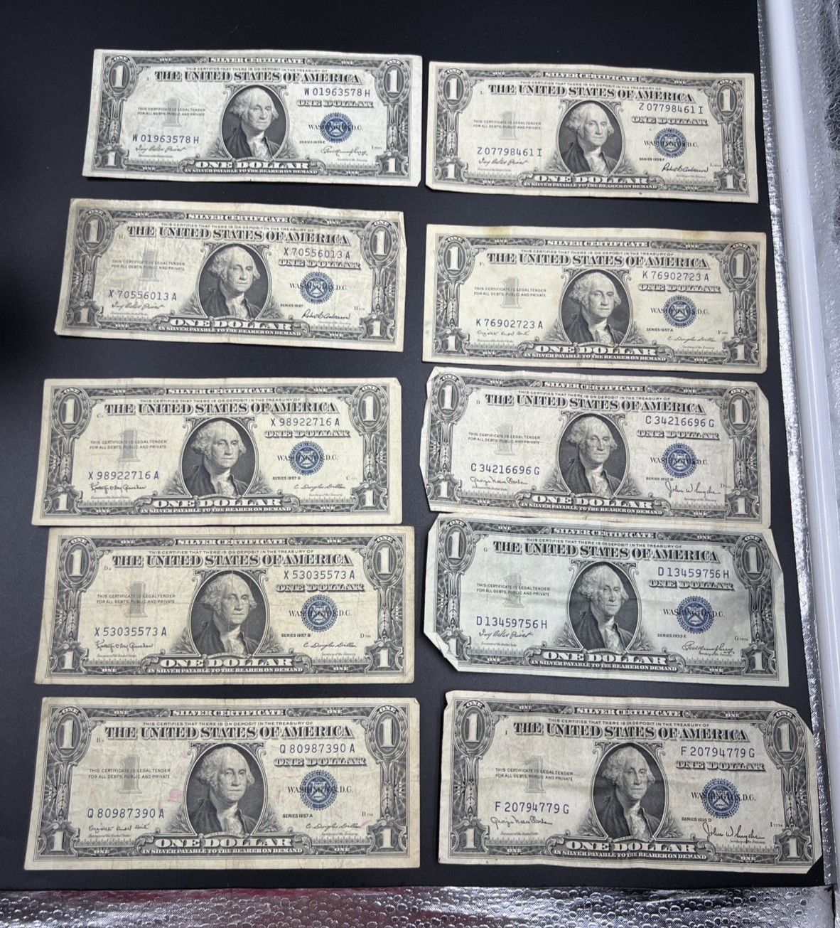 Lot of 10 VERY CIRC 1957 1935 $1 Dollar Silver Certificate Blue Seal Notes #390