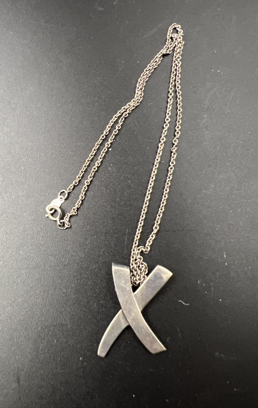 Tiffany & Co. Necklace Paloma Picasso X Kiss Graffiti Necklace Silver 16" USED