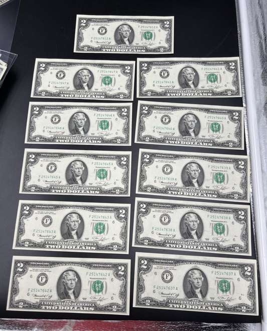 11 Consecutive 1976 FRN Two Dollar Bicentennial Bills UNC Atlanta District #37