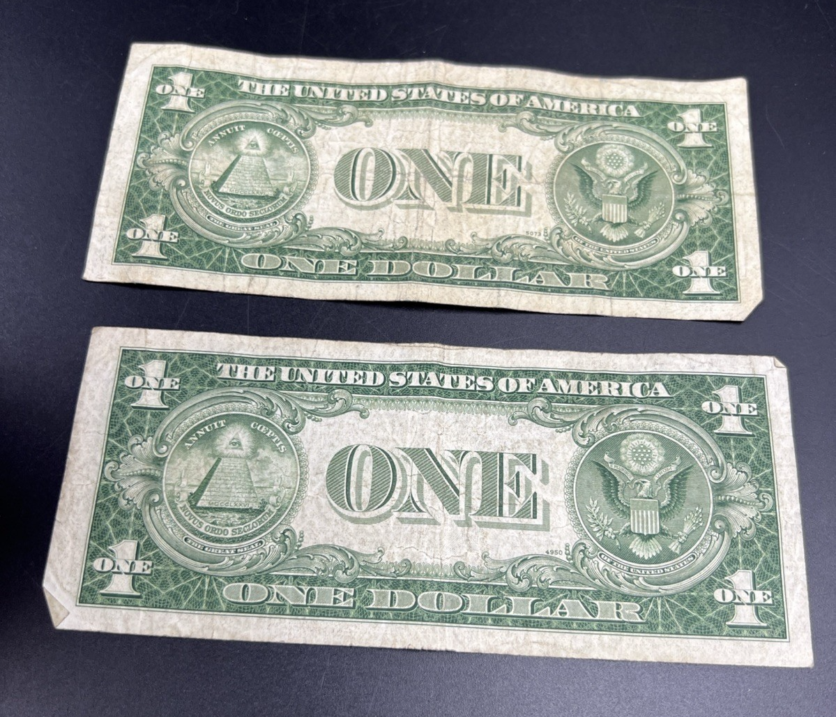 2 Note Lot 1935 D Wide & Narrow Margin US Silver Certificate Variety Set VG Circ