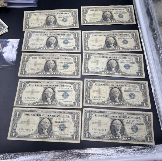 Lot of 10 1957 $1 One Dollar Silver Certificate Blue Seal Notes G / VG #937