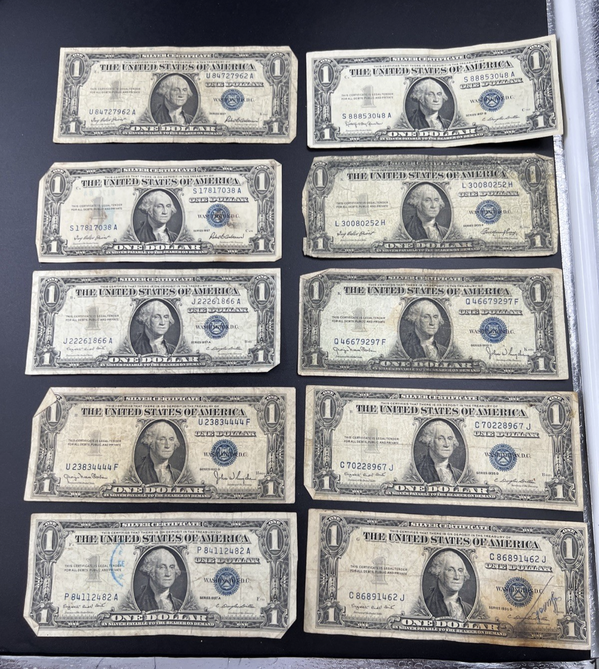 Lot of 10 VERY CIRC 1957 1935 $1 Dollar Silver Certificate Blue Seal Notes #82