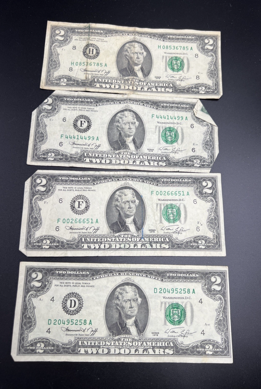 Lot of 4 Very Circ 1976 $2 FRN Federal Reserve Notes Neat Serial #s #44414499