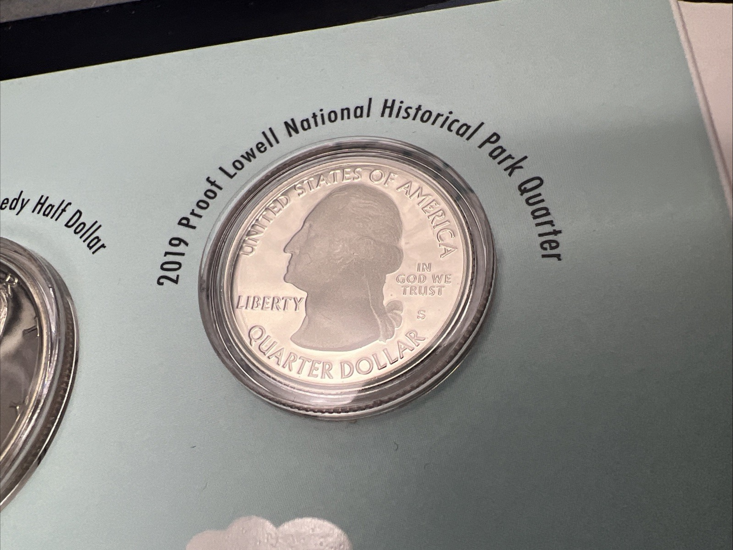 2019 Coin Starter & Activity US Mint Booklet with Proof & Circulating Coins #a