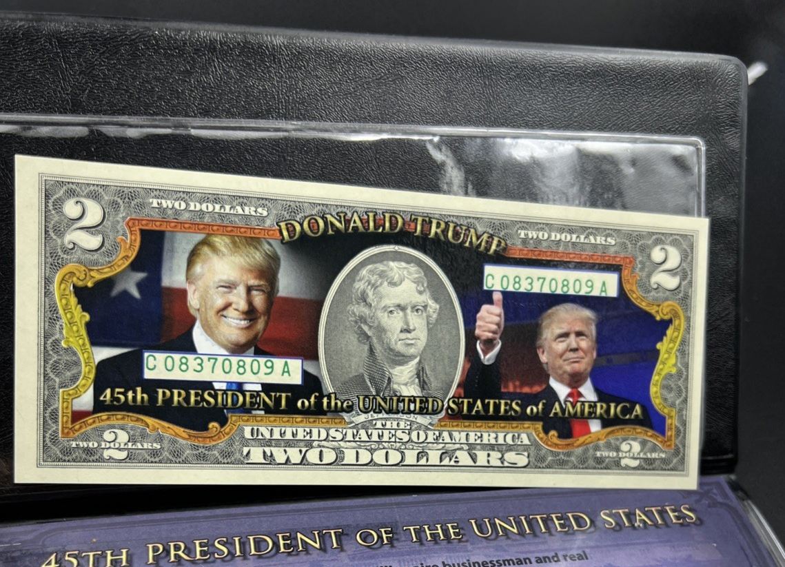Donald Trump Colorized 2017 2 Two Dollar Federal Reserve Note & 50c Set Unc #09