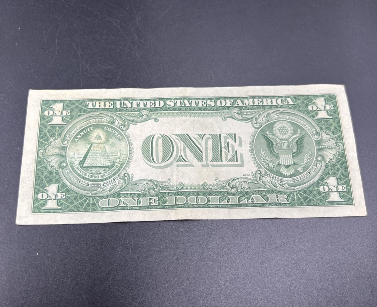 1935 F $1* Star One Dollar Silver Certificate Fine Circulated #301
