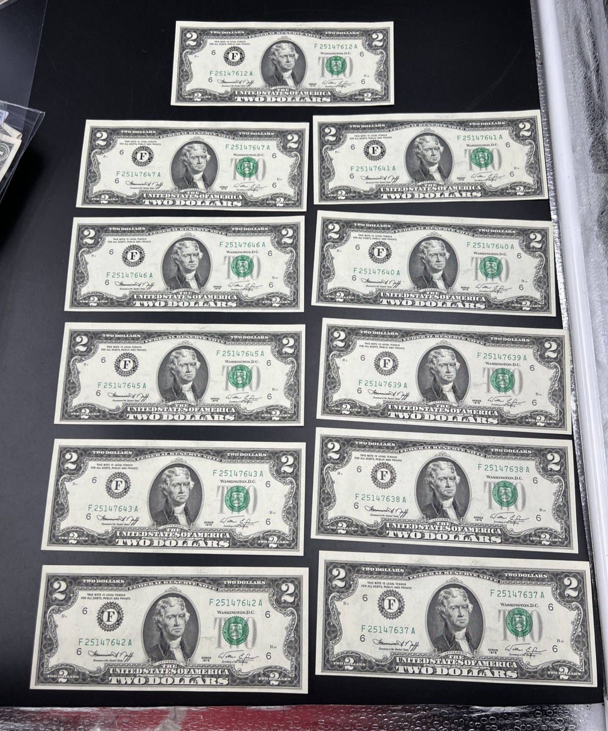 11 Consecutive 1976 FRN Two Dollar Bicentennial Bills UNC Atlanta District #37