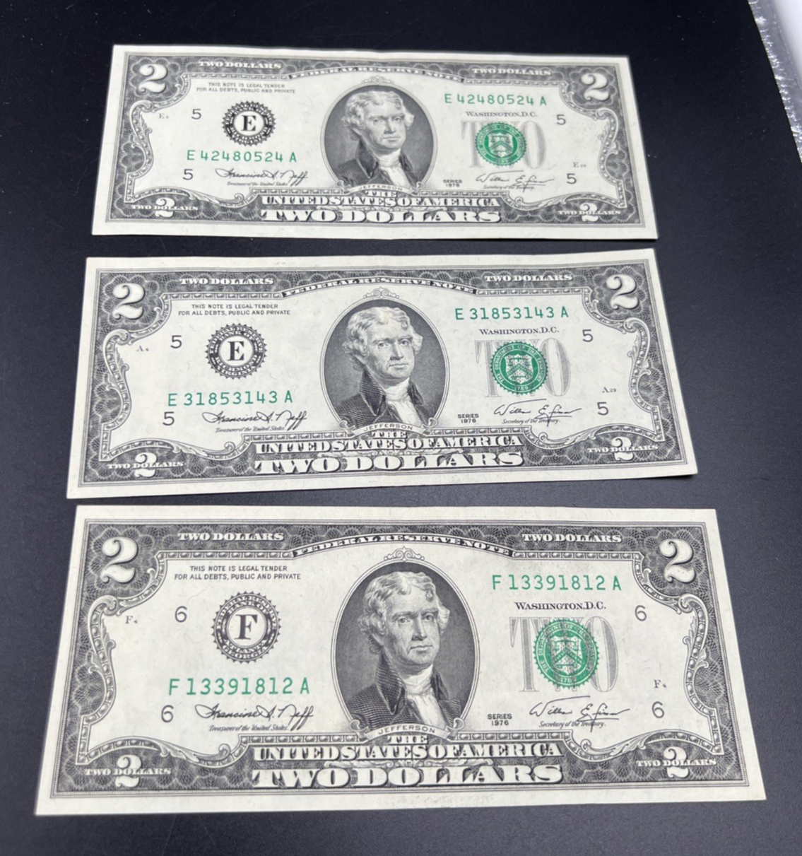 Lot of 3 1976 Bicentennial $2 Two Dollar Federal Reserve Notes XF / AU #812
