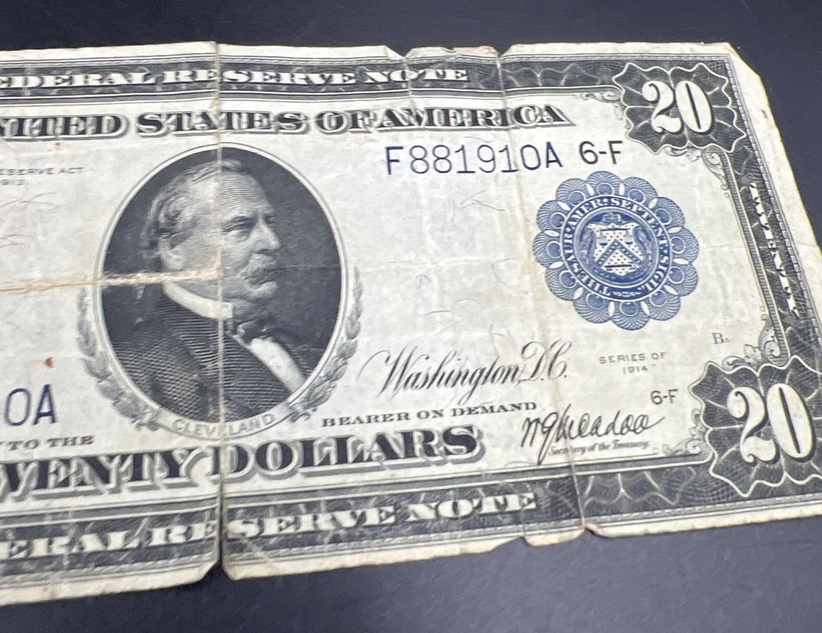 1914 $20 Large Size Twenty Dollar Federal Reserve Note Very Circulated Damaged