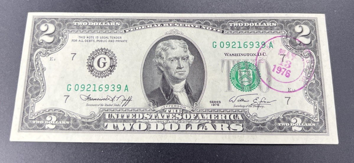 1976 $2 Two Dollar Bicentennial Bill Brookyln NY Postmarked (no Stamp) UNC #939