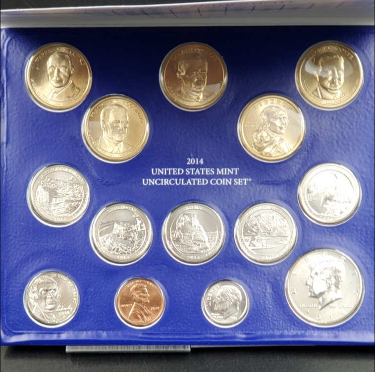 2014 US United States Mint Uncirculated Coin Set OGP Philadelphia & Denver