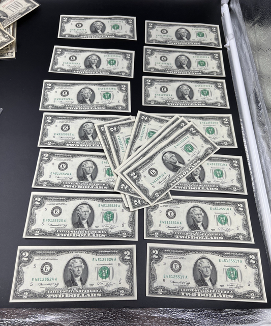 20 Consecutive 1976 $2 Two Dollar FRN Federal Reserve Notes CH AU / CU UNC #36